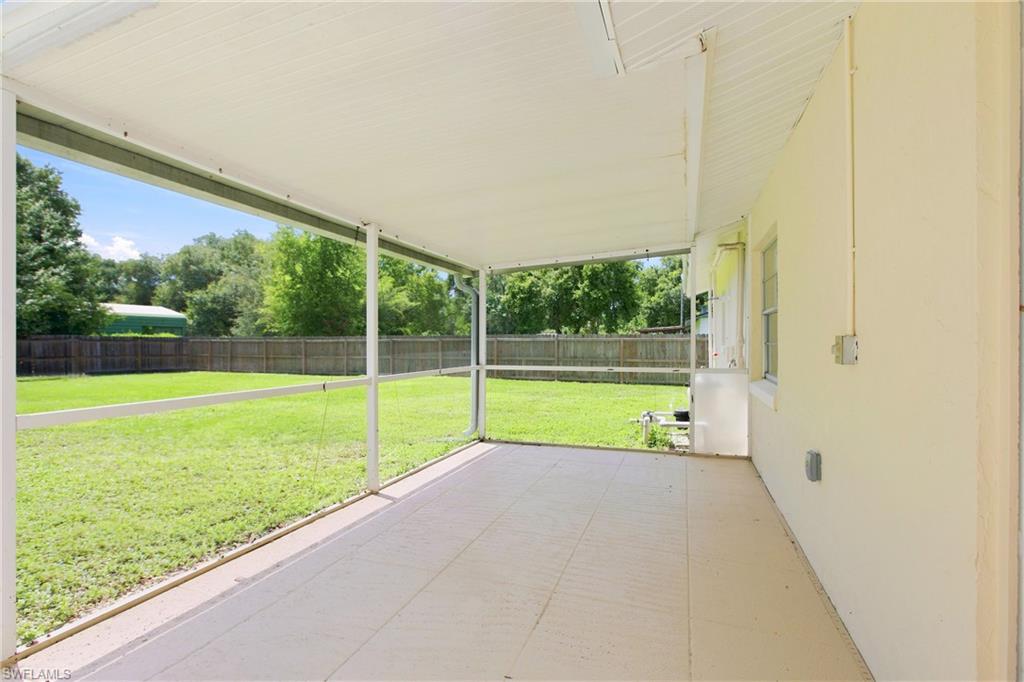 2848 Norman Ave Property Photo 43