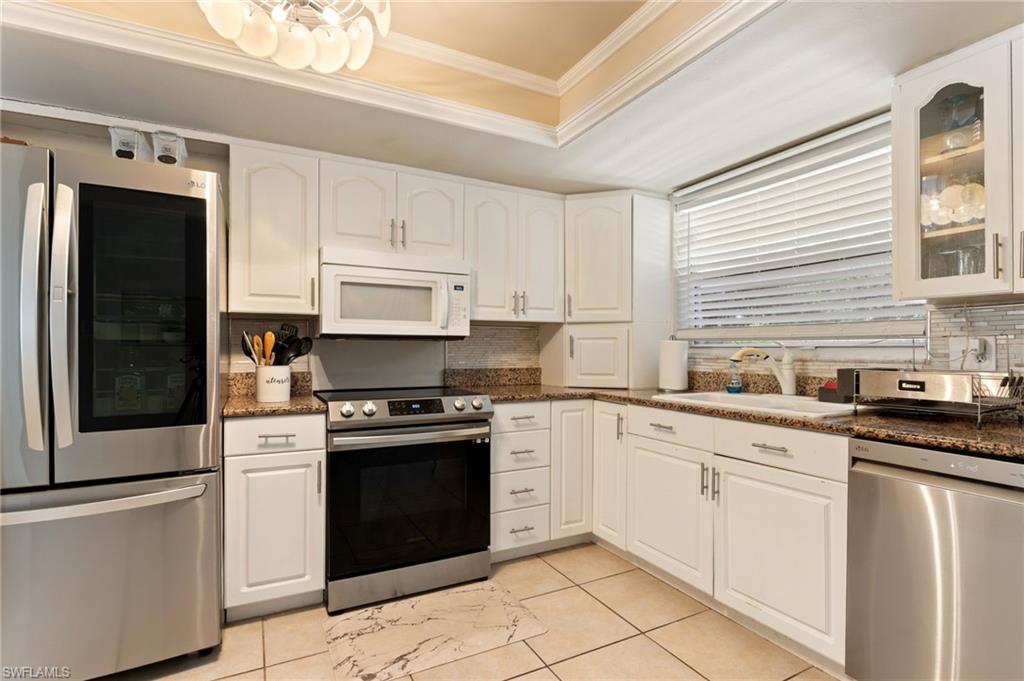 6750 Lone Oak Blvd C Property Photo 5