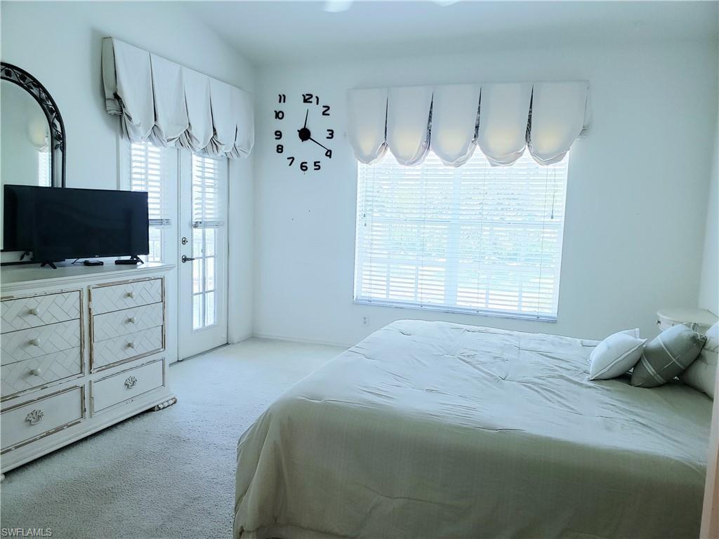 661 Wiggins Lake Dr 201 Property Photo 13