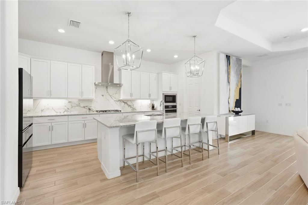 43186 Boardwalk Loop Property Photo 8