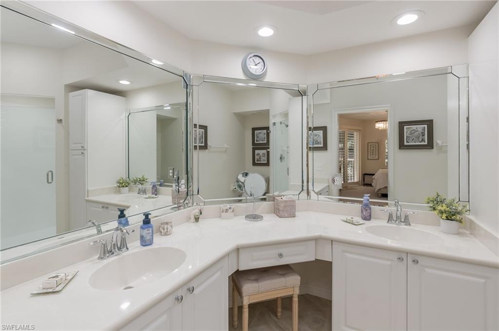7693 Pebble Creek Cir 104 Property Photo 14