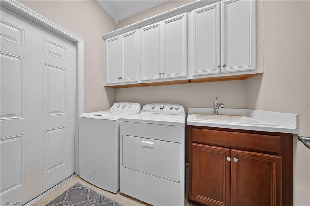 11273 Suffield St Property Photo 21