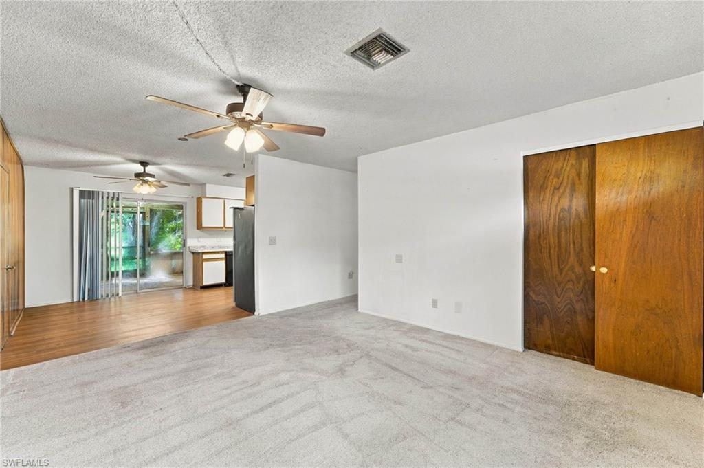 12374 Fourth St Property Photo 3