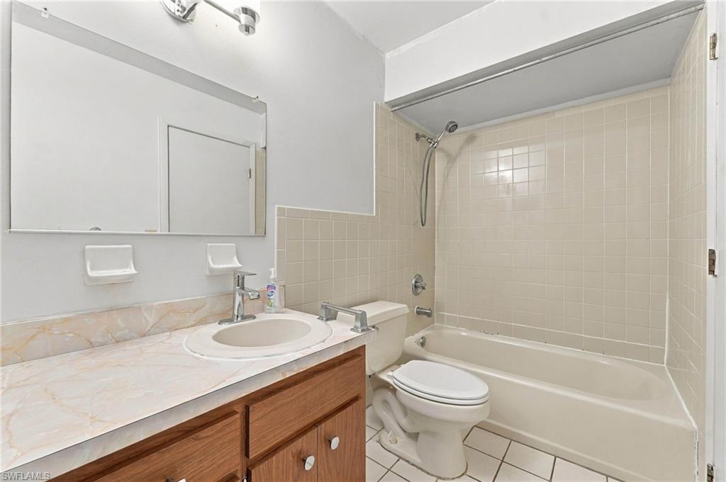 12374 Fourth St Property Photo 13