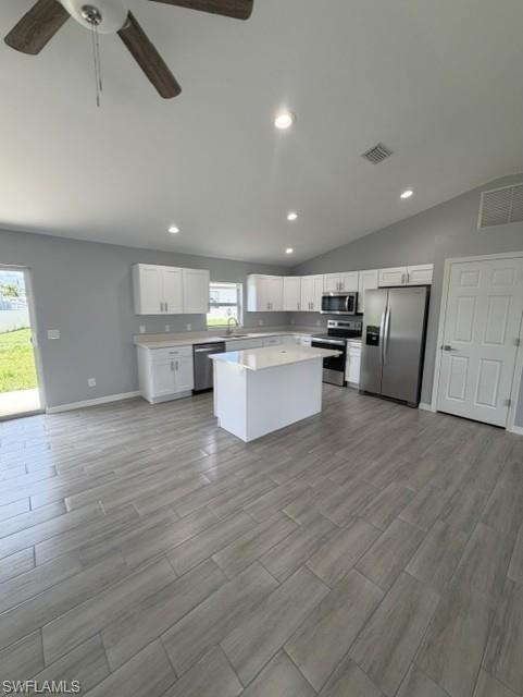147 Peoria St Property Photo 14