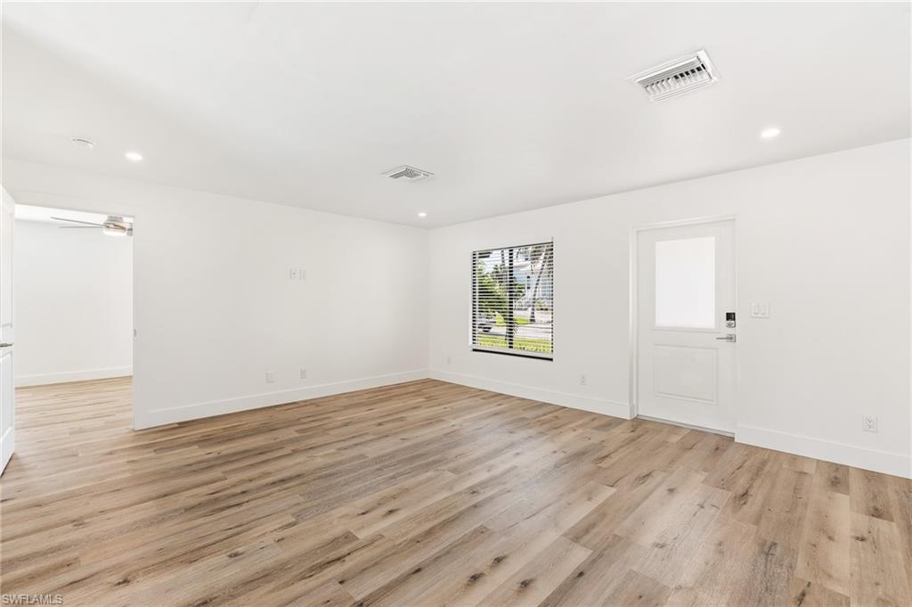 4724 Spring Creek Dr Property Photo 11
