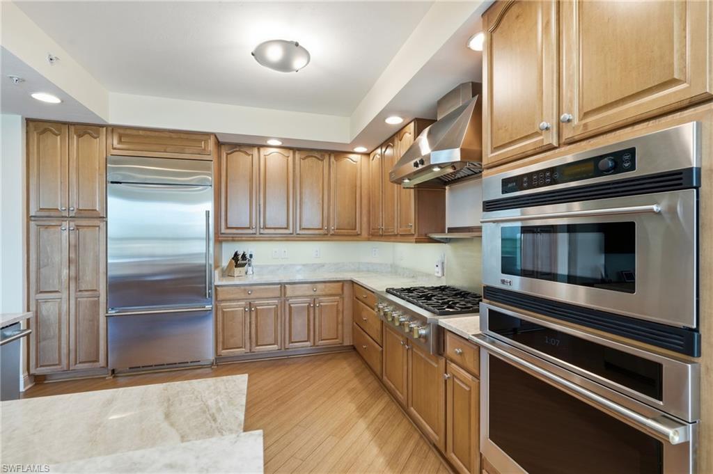 285 Grande Way 401 Property Photo 13