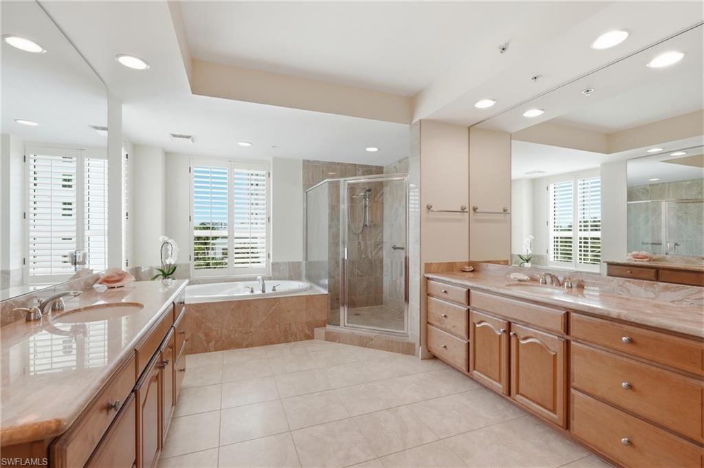 285 Grande Way 401 Property Photo 21