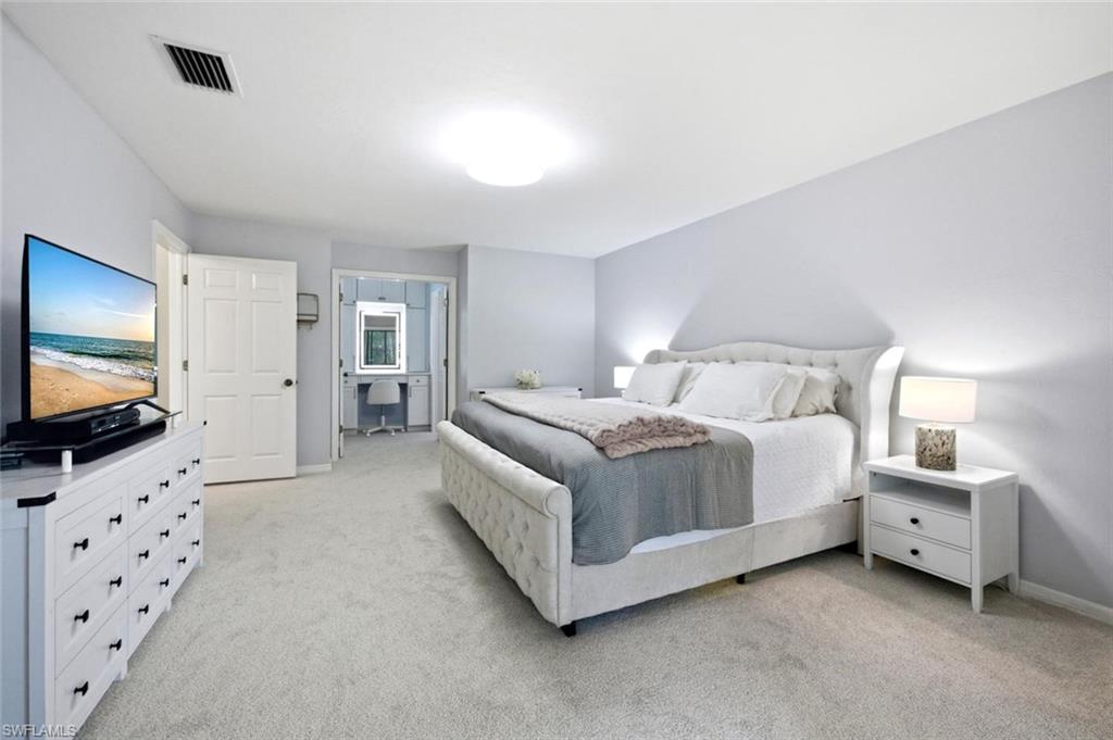 506 Courtside Dr E201 Property Photo 18