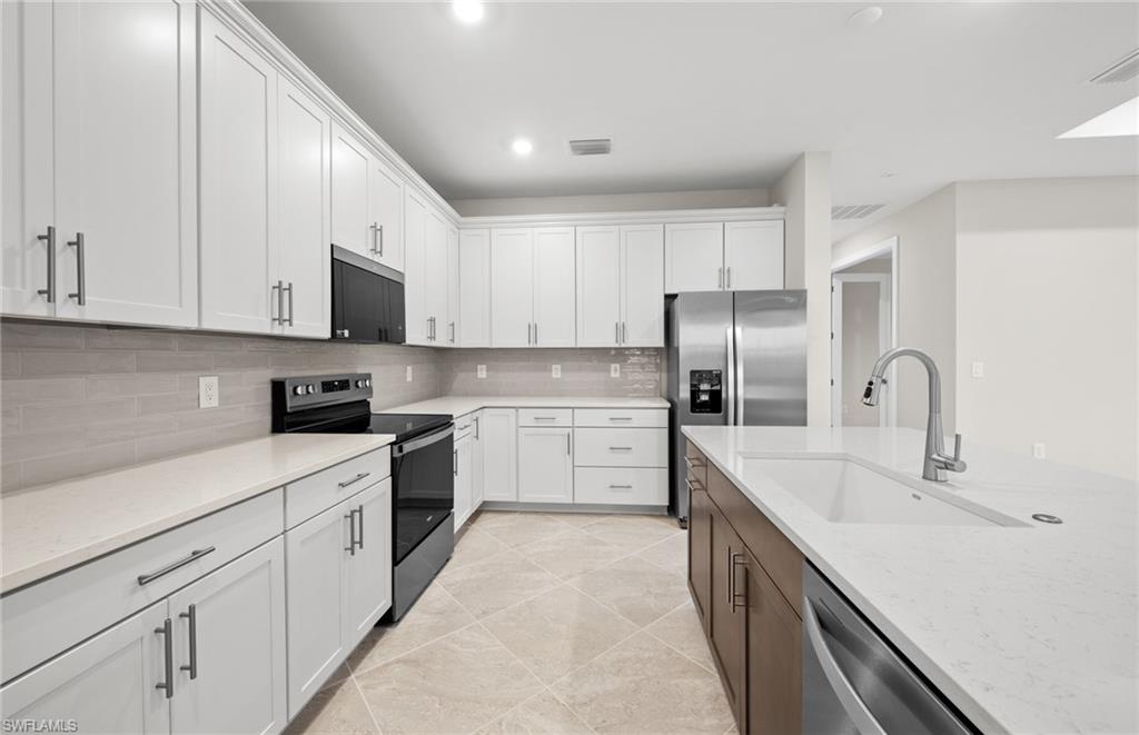 16624 Ash Grove Ln Property Photo 23