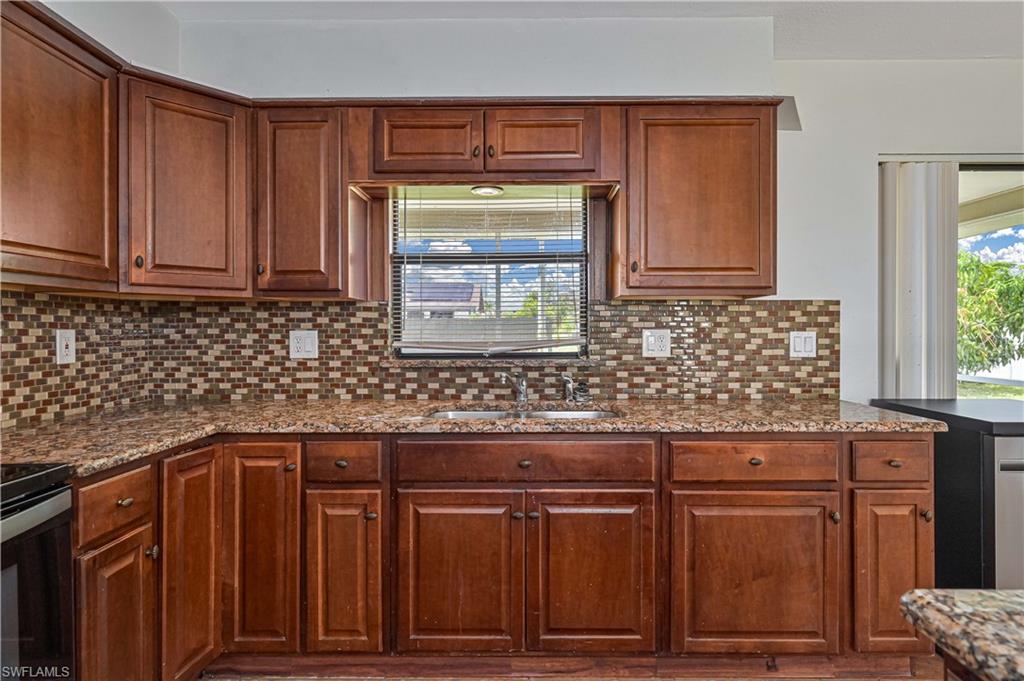 1720 1st Ave Property Photo 15