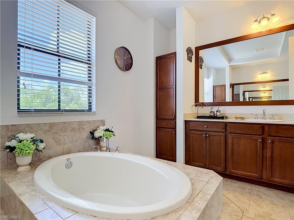 5024 Milano St Property Photo 29