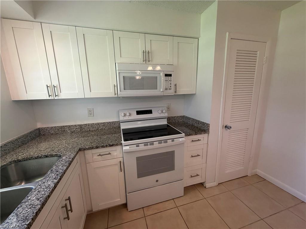3325 Airport Rd N I1 Property Photo 8
