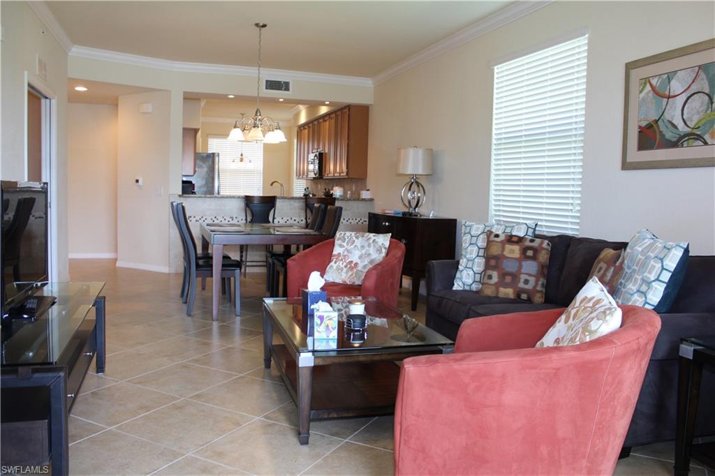 9735 Acqua Ct 611 Property Photo 9