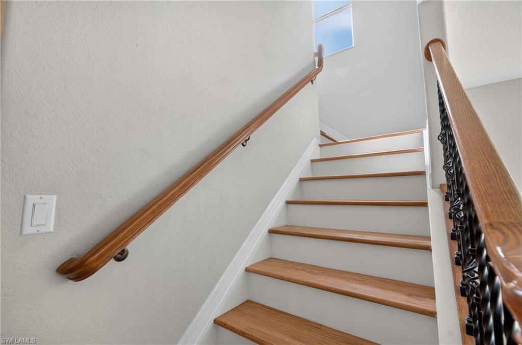 9026 Astonia Way Property Photo 12
