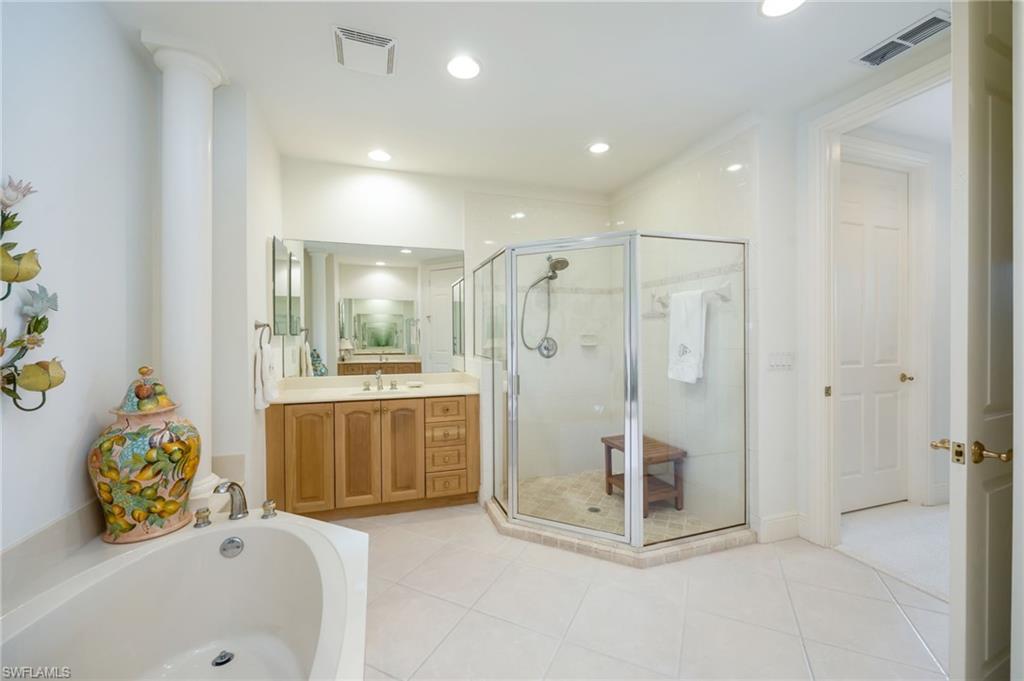 3725 Montreux Ln 103 Property Photo 16