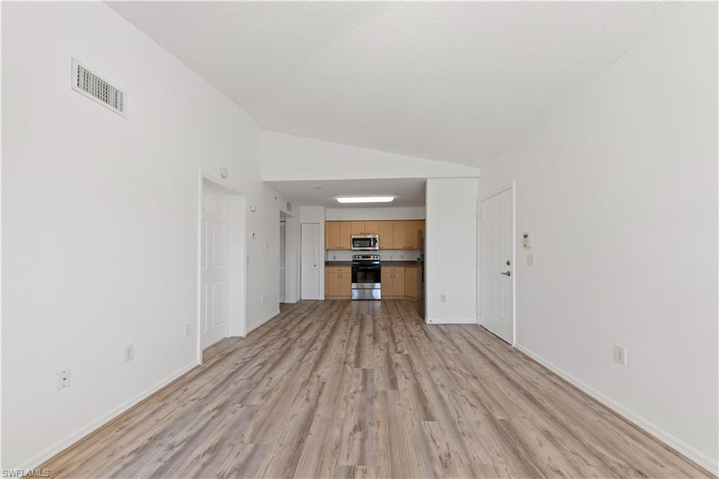 8687 River Homes Ln 4307 Property Photo 6