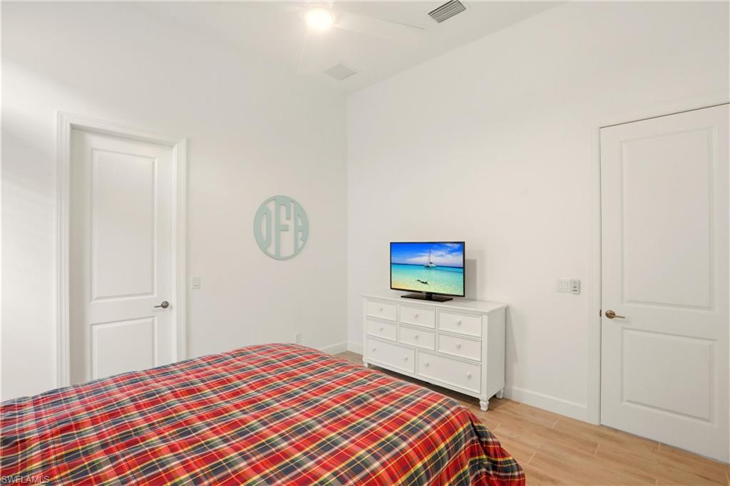11420 Canal Grande Dr Property Photo 17