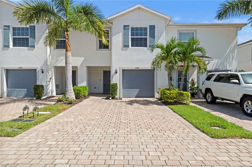 15381 Wildflower CIR Property Photo 1