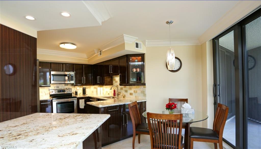4551 Gulf Shore Blvd N 301 Property Photo 14