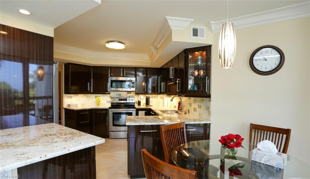 4551 Gulf Shore Blvd N 301 Property Photo 15
