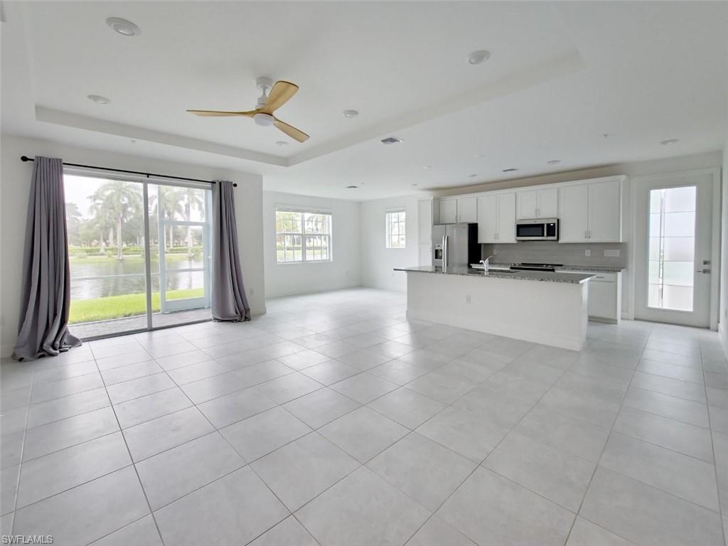26310 Coco Cay Cir 101 Property Photo 2