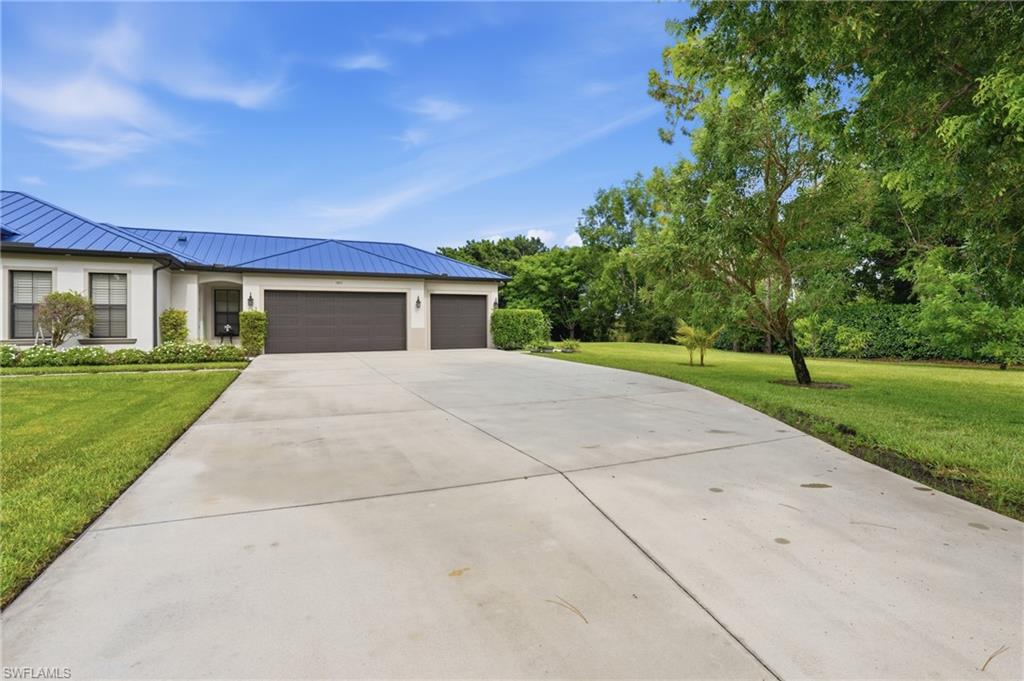 1311 Jaybird Way Property Photo 2