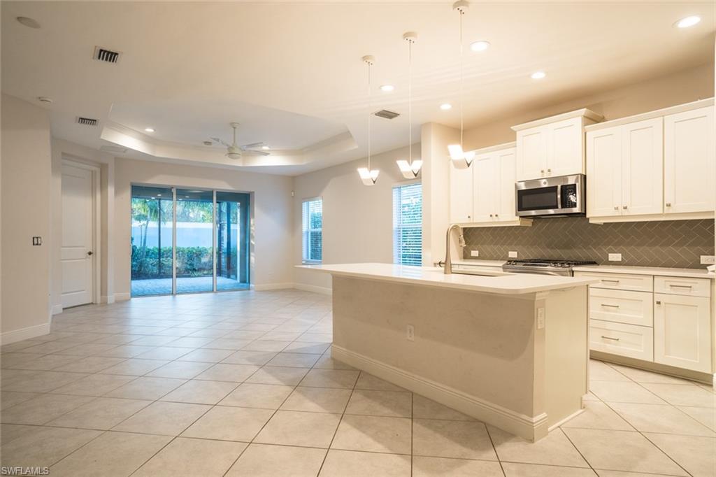 2309 Ariane Dr Property Photo 6
