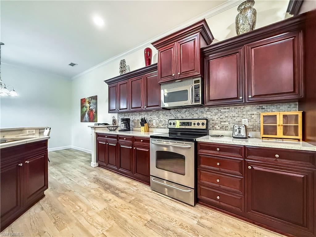 8524 Via Lungomare Cir 201 Property Photo 13