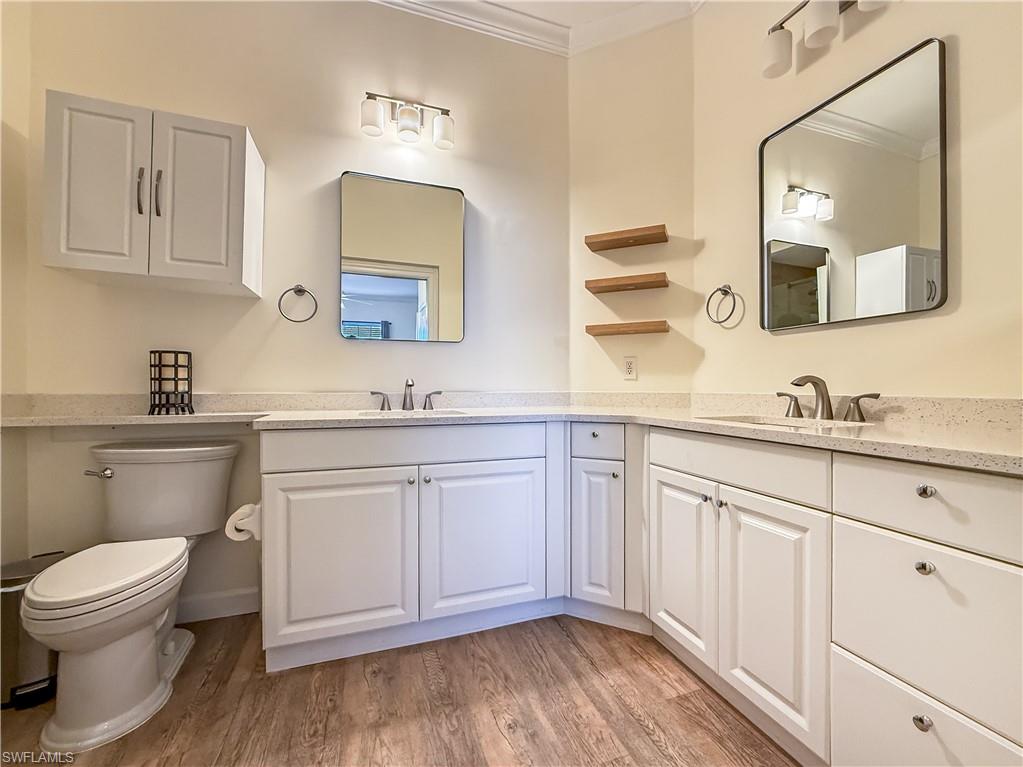 8524 Via Lungomare Cir 201 Property Photo 16