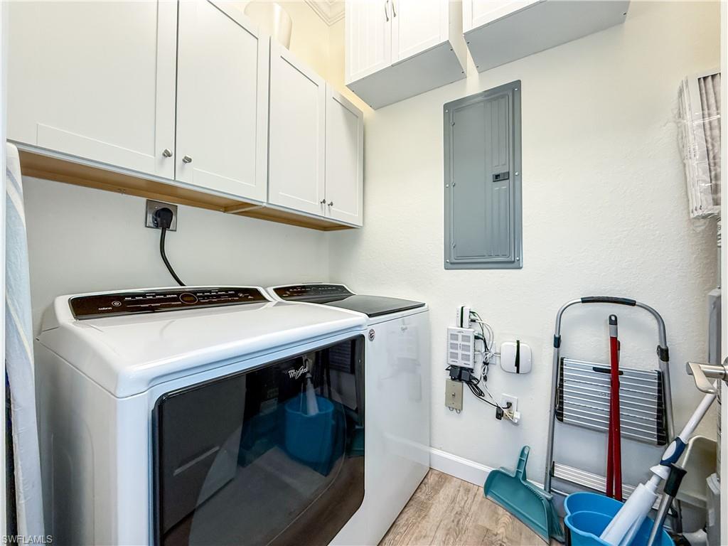 8524 Via Lungomare Cir 201 Property Photo 25
