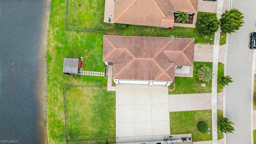 5072 Arancia Ln Property Photo 3