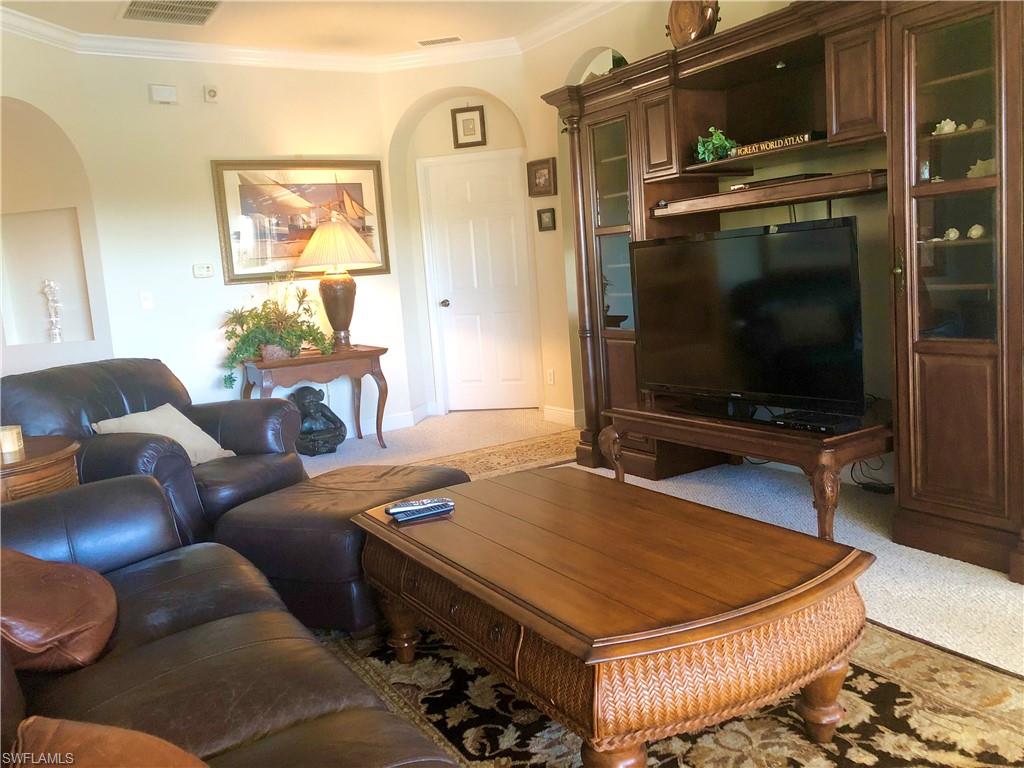 14100 Cambridge Dr 203 Property Photo 5
