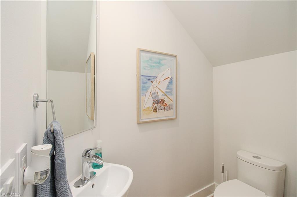 453 8th Ave S 106 Property Photo 26