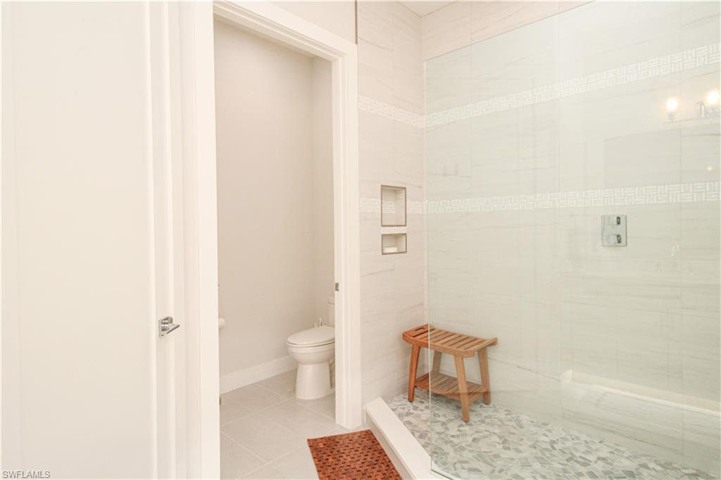 453 8th Ave S 106 Property Photo 38