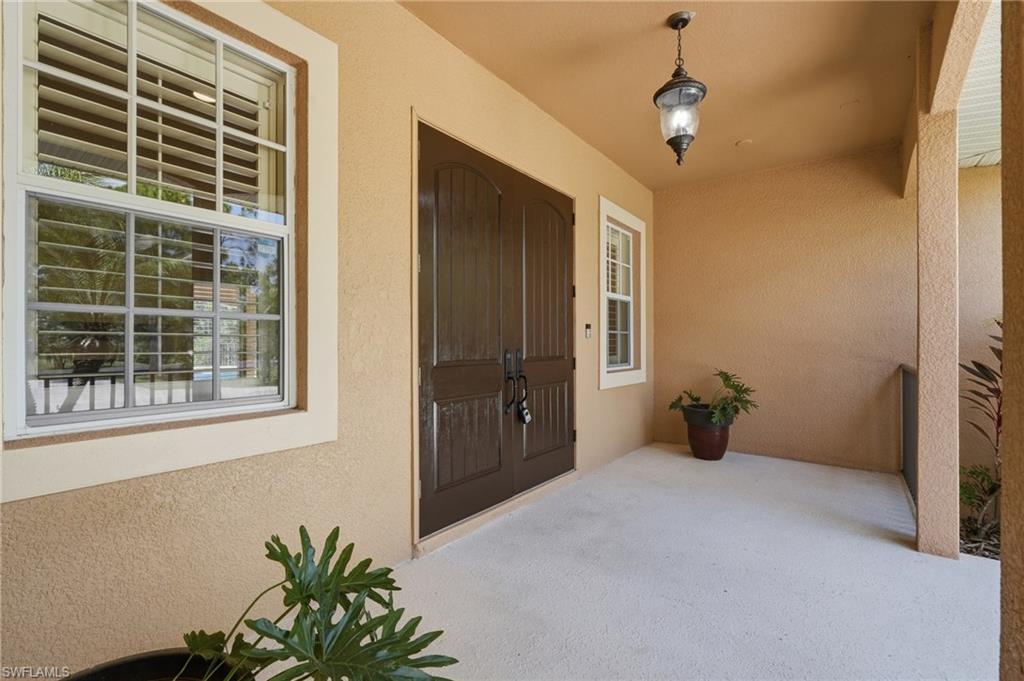 18241 Riverwind Dr Property Photo 2