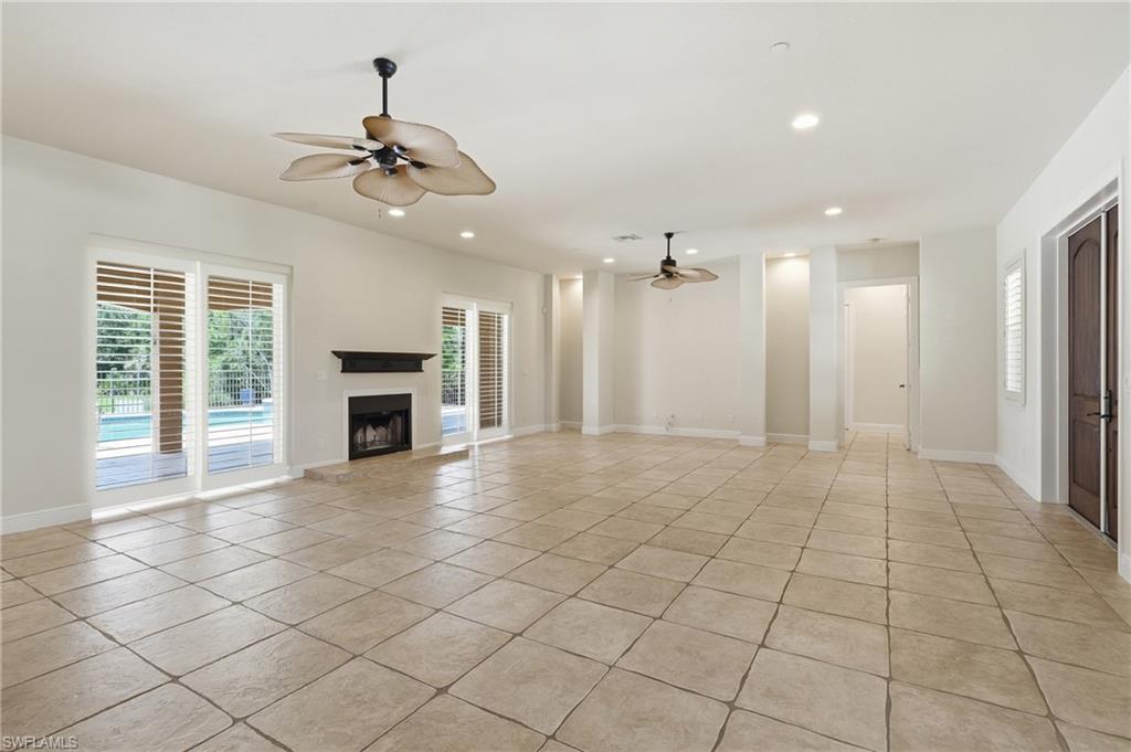 18241 Riverwind Dr Property Photo 6