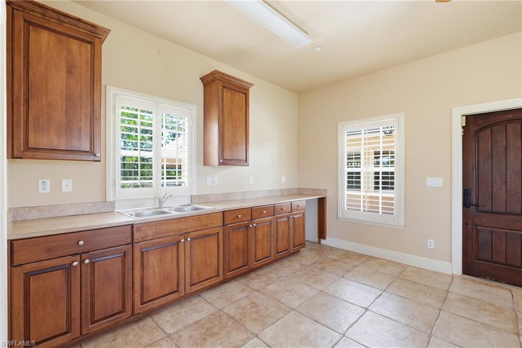 18241 Riverwind Dr Property Photo 42