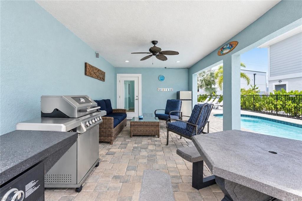 2601 Estero Blvd Property Photo 32