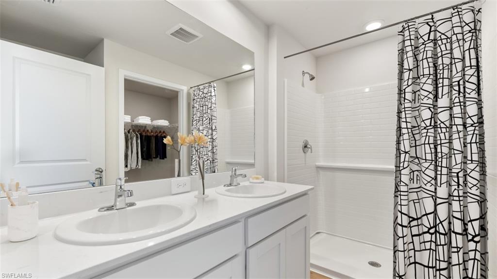 2665 Soft Coral Way Property Photo 7