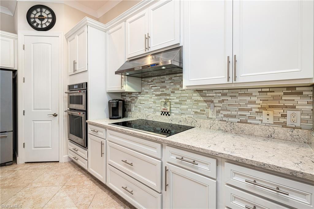 20501 Corkscrew Shores Blvd Property Photo 12