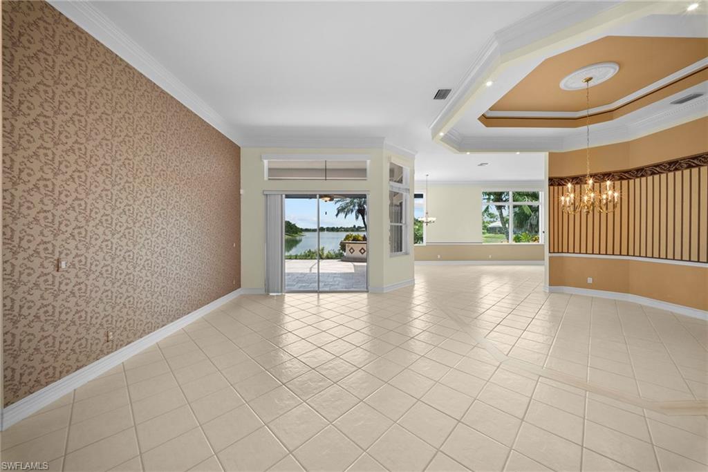 1034 Port Orange Way Property Photo 7