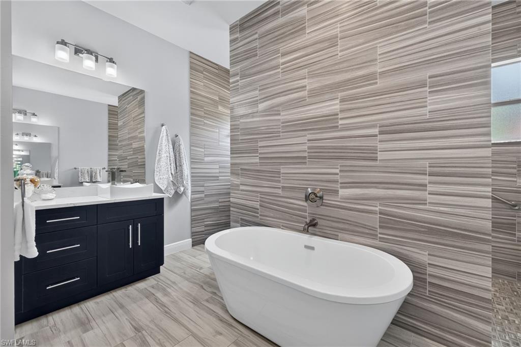 27150 Rue De Paix Property Photo 21