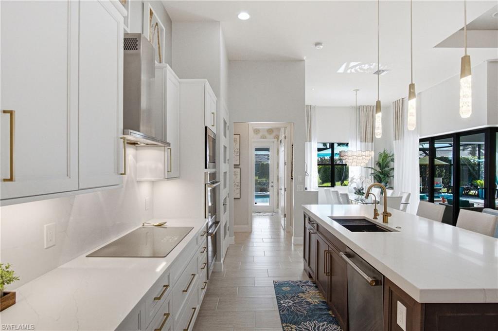 16284 Camden Lakes Cir Property Photo 15