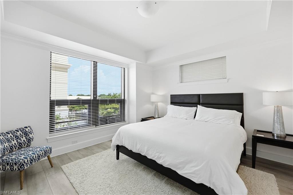 226029945 Property Photo 11