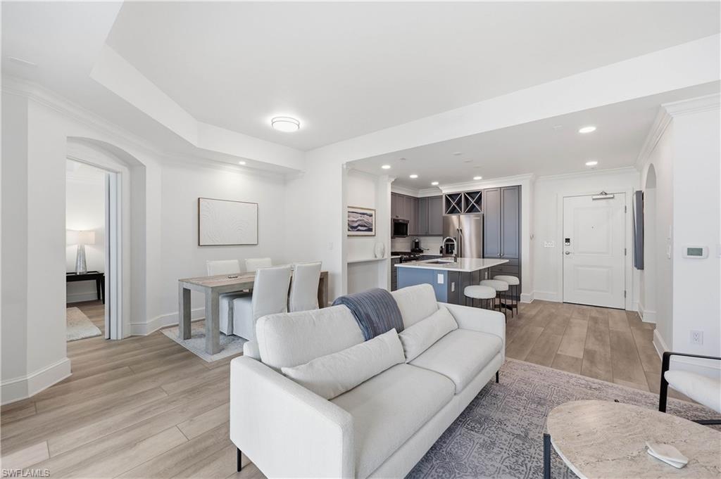 226029945 Property Photo 16