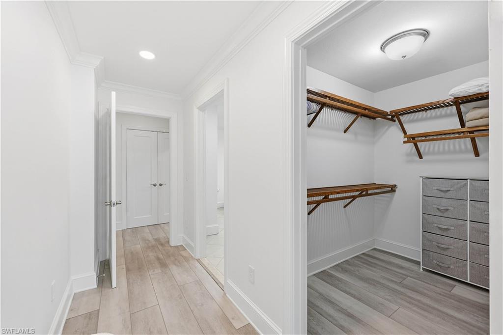 226029945 Property Photo 18