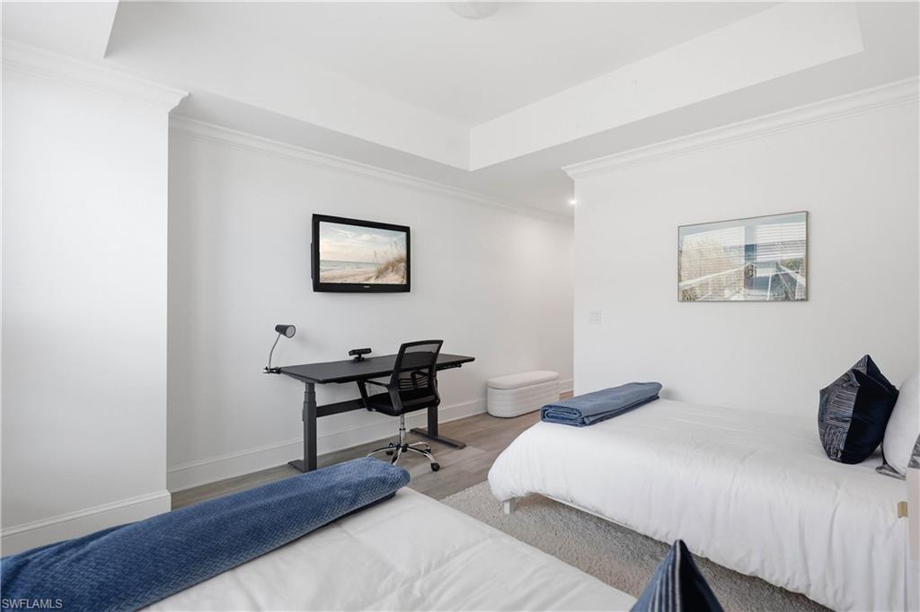 226029945 Property Photo 21