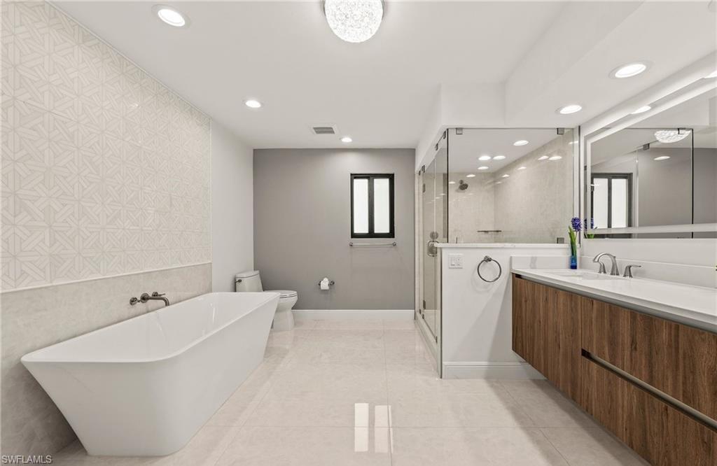 2307 Queens Way Property Photo 23
