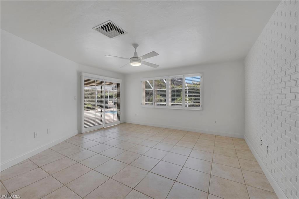 656 Binnacle Dr Property Photo 6